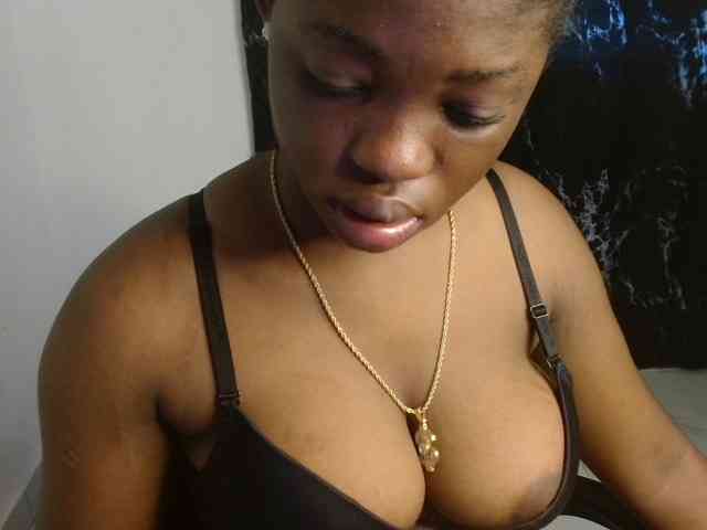 Nasty-fatpussyy