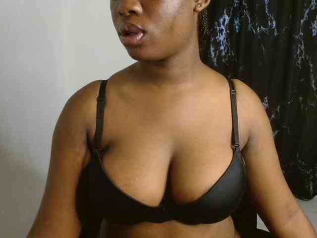 Nasty-fatpussyy webcam