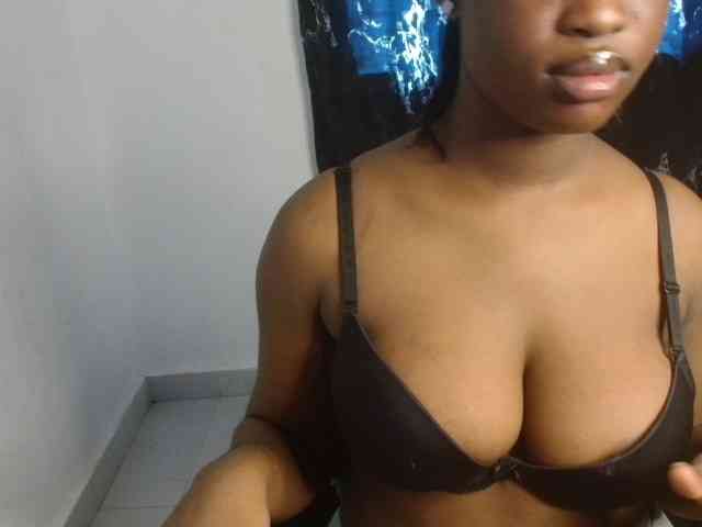 Creamy-blueberry webcam