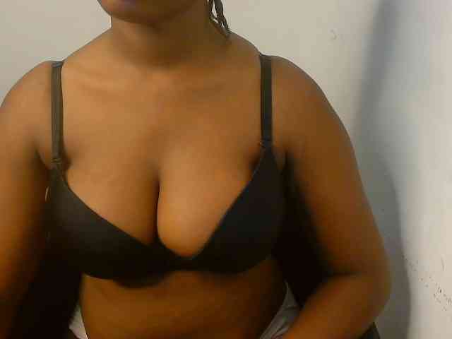 Nasty-fatpussyy webcam