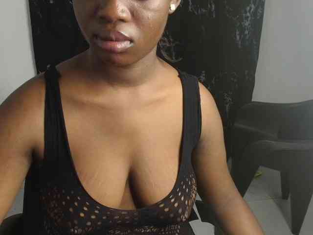Nasty-fatpussyy webcam