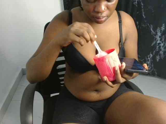 Nasty-fatpussyy webcam
