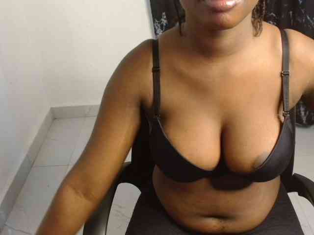 Nasty-fatpussyy webcam