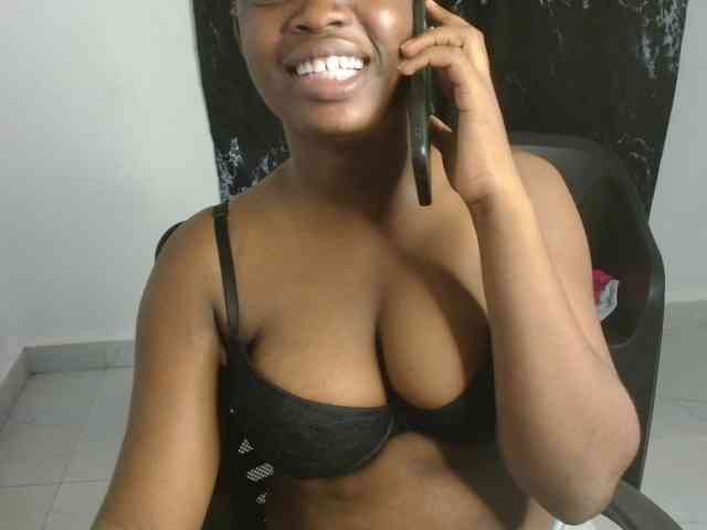 Nasty-fatpussyy webcam