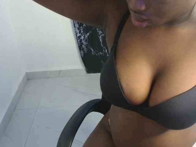 Nasty-fatpussyy Nasty-fatpussyy