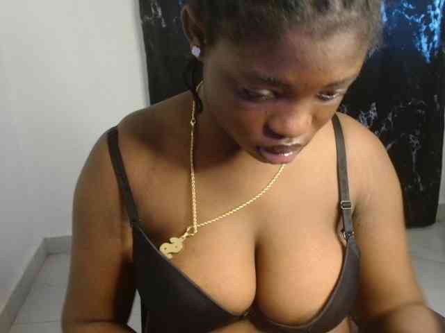 Nasty-fatpussyy