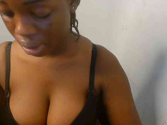 Nasty-fatpussyy webcam