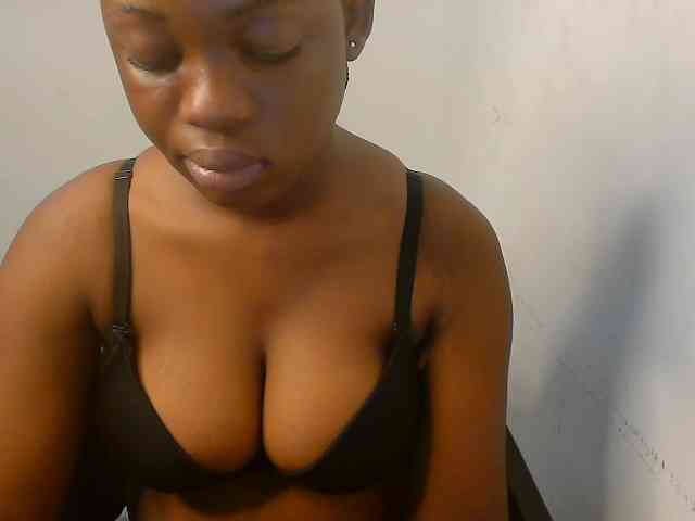 Nasty-fatpussyy webcam