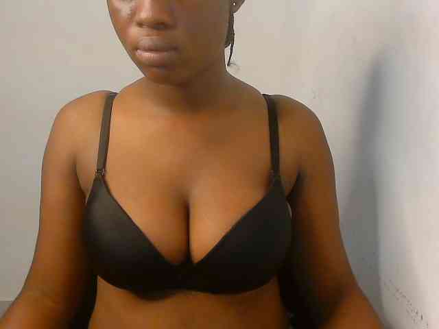 Nasty-fatpussyy webcam