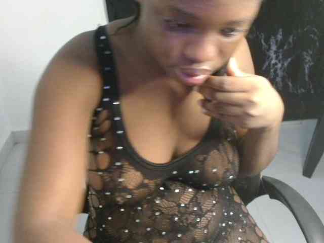 Nasty-fatpussyy webcam