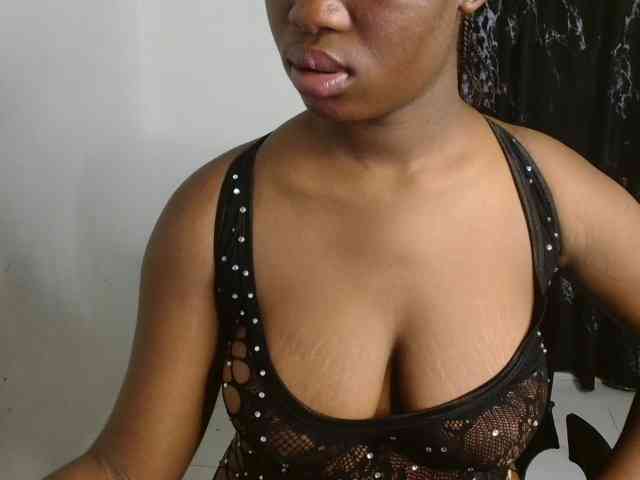 Nasty-fatpussyy webcam