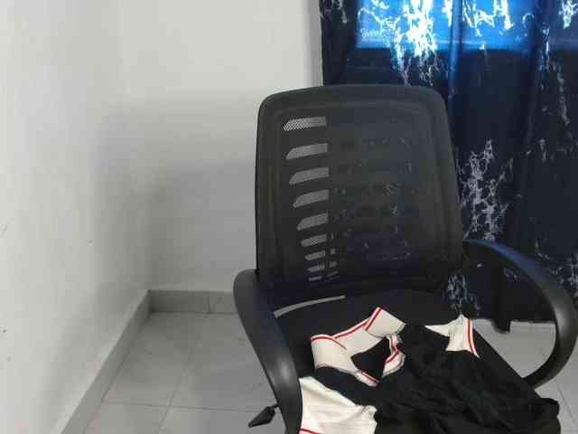 Nasty-fatpussyy webcam