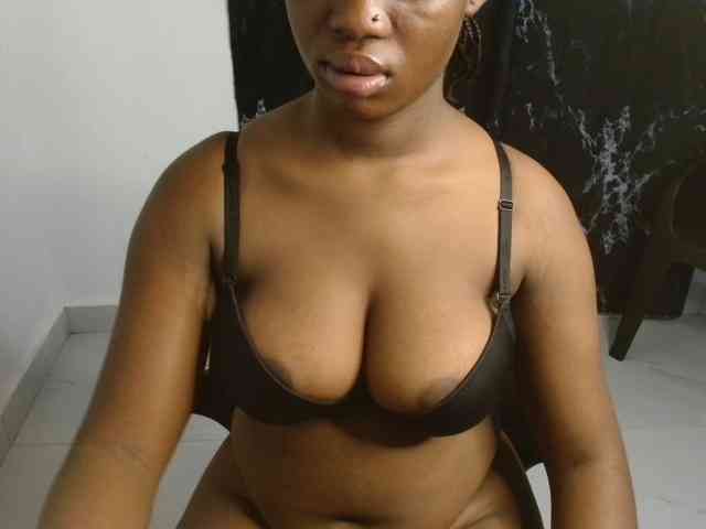 Nasty-fatpussyy webcam