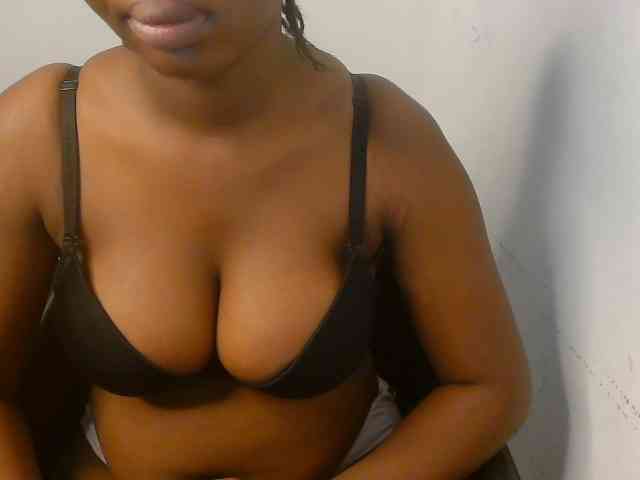 Nasty-fatpussyy webcam