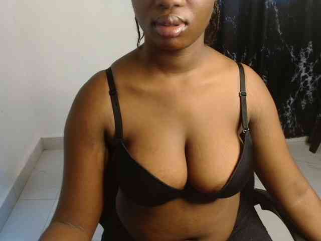 Nasty-fatpussyy webcam