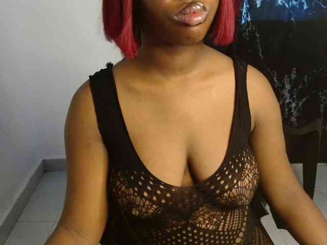 Model: Nasty-fatpussyy
