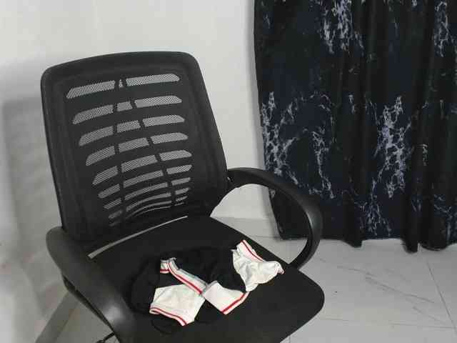 Nasty-fatpussyy webcam