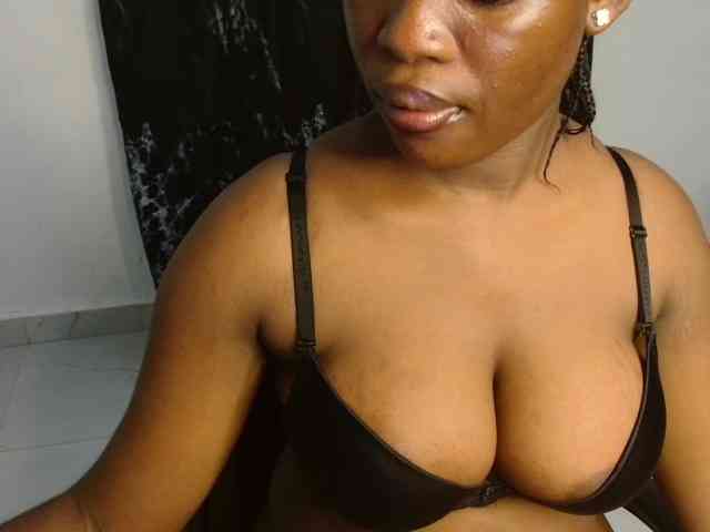 Creamy-blueberry webcam