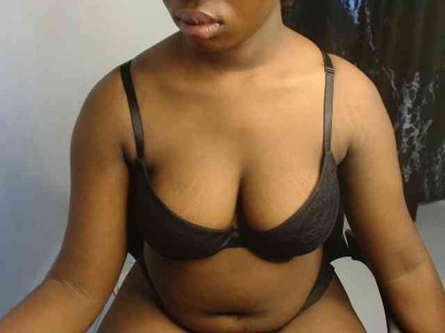 Nasty-fatpussyy webcam