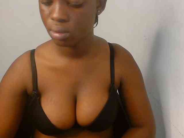 Nasty-fatpussyy webcam