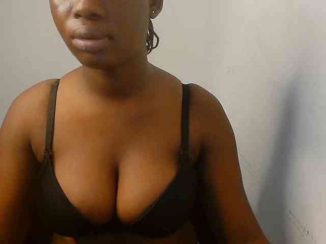 Nasty-fatpussyy webcam