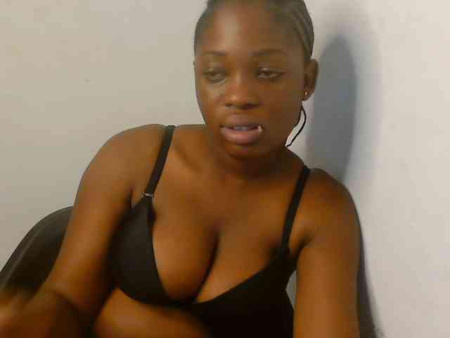 Nasty-fatpussyy webcam