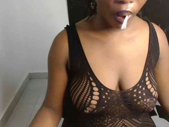 Nasty-fatpussyy webcam