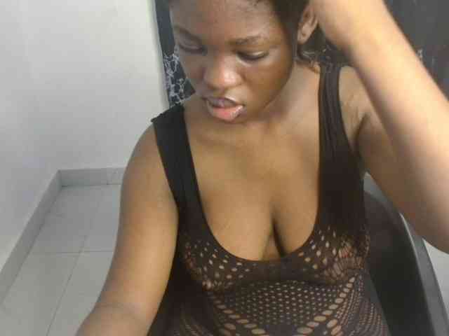 Creamy-blueberry webcam