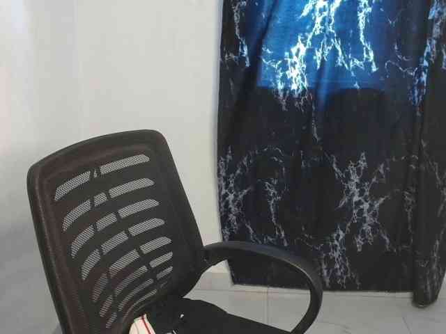 Nasty-fatpussyy webcam