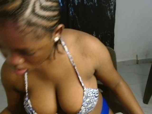 Creamy-blueberry webcam