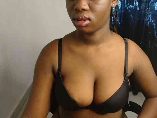 Nasty-fatpussyy webcam