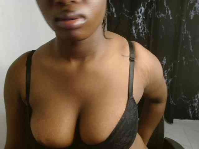 Nasty-fatpussyy webcam