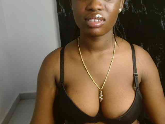 Creamy-blueberry webcam