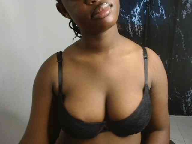 Nasty-fatpussyy webcam