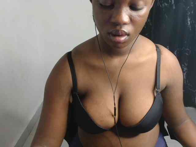 Nasty-fatpussyy webcam