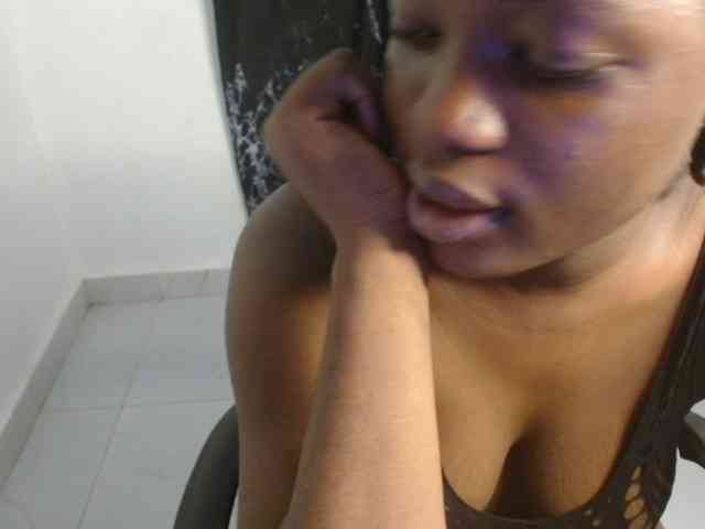 Creamy-blueberry webcam