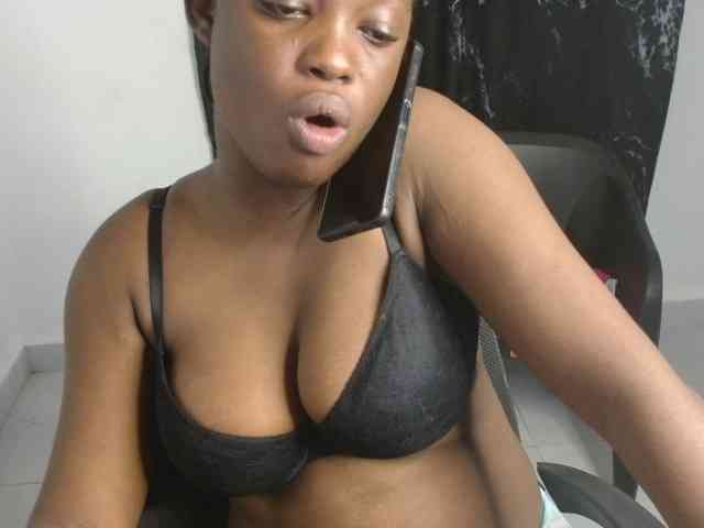 Nasty-fatpussyy webcam