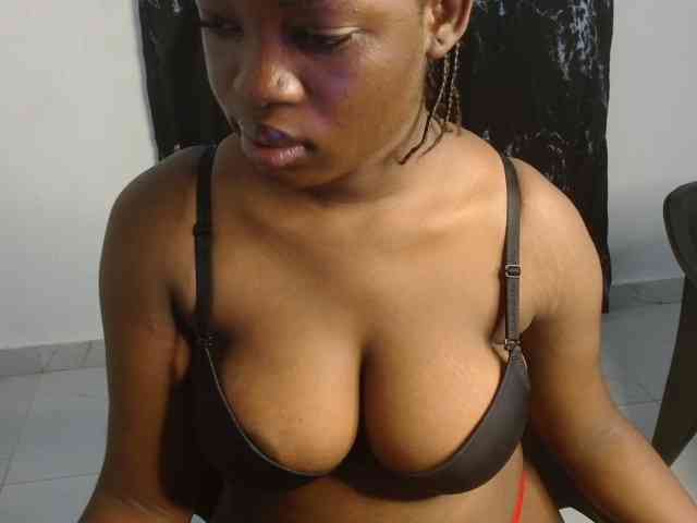 Creamy-blueberry webcam