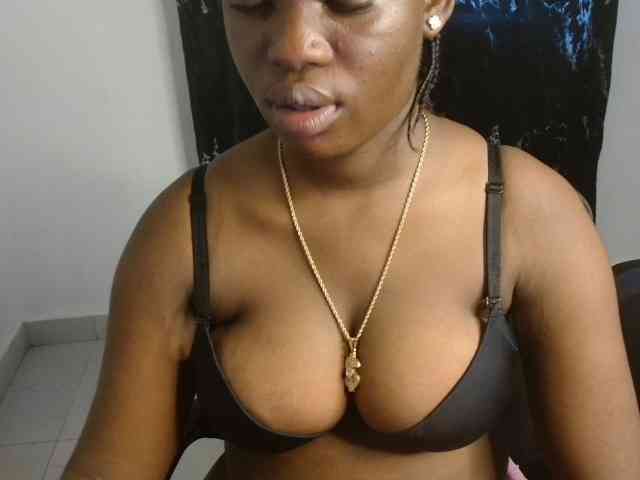 Creamy-blueberry webcam