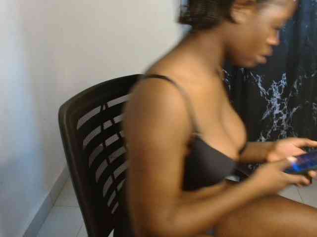 Nasty-fatpussyy webcam
