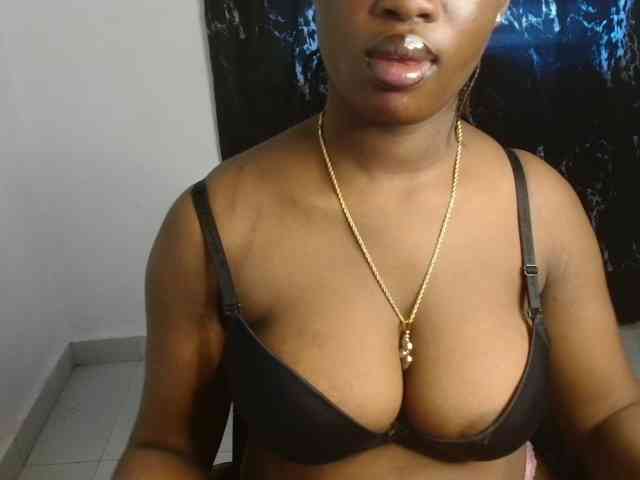 Creamy-blueberry webcam