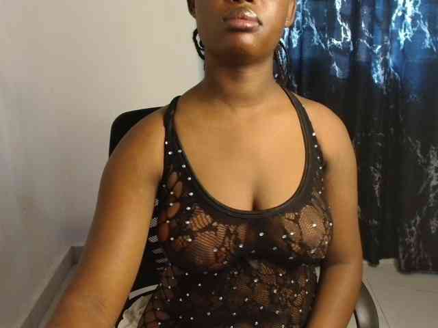 Nasty-fatpussyy webcam