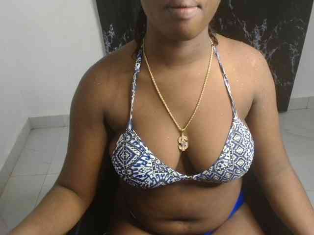 Creamy-blueberry webcam