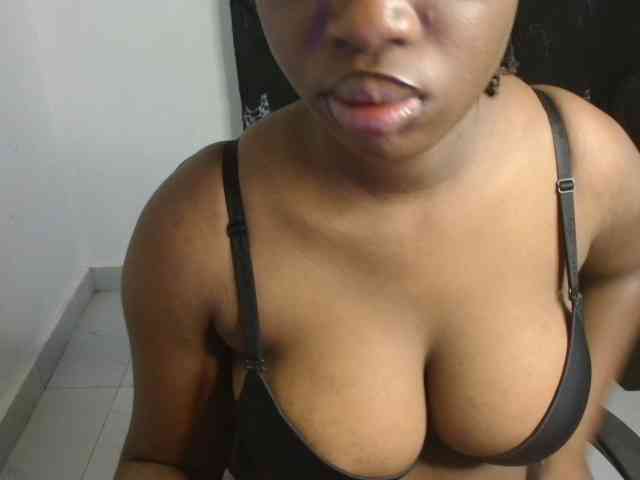 Nasty-fatpussyy webcam