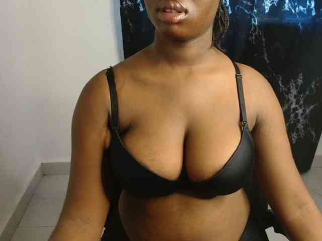 Nasty-fatpussyy webcam