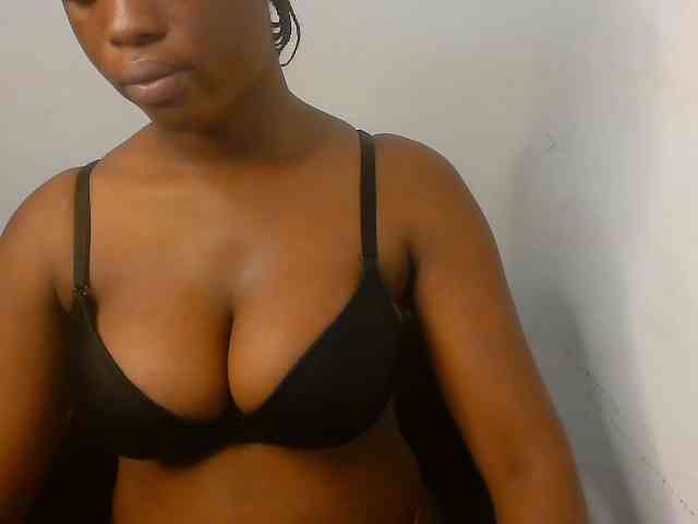 Nasty-fatpussyy webcam