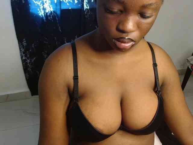 Creamy-blueberry webcam