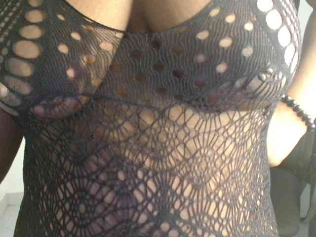 Creamy-blueberry webcam