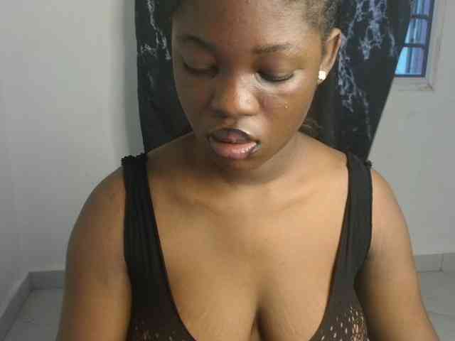 Creamy-blueberry webcam