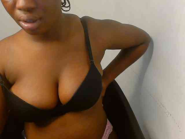 Nasty-fatpussyy webcam